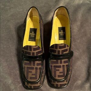 Fendi Black and Brown Loafers